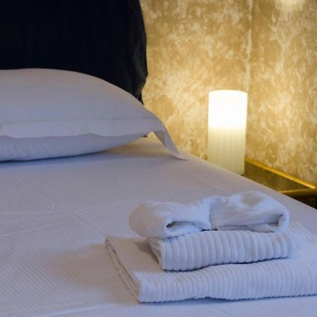 Altido Elegant 1 Bedroom Apt Moments From The Sea Genoa Ngoại thất bức ảnh